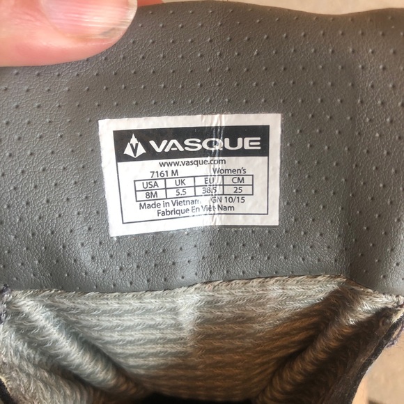 VASQUE winter hiking boots - Picture 6 of 6